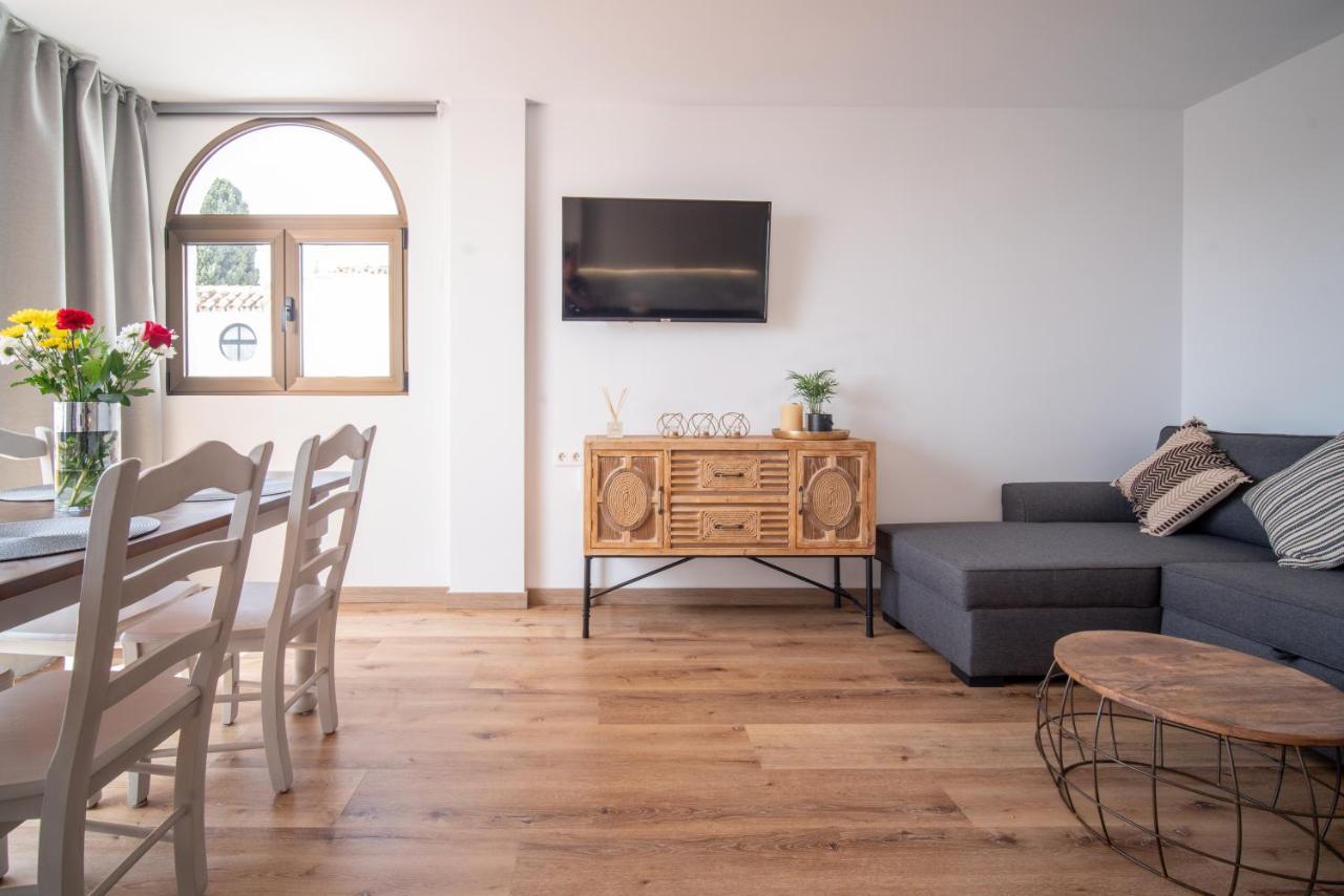 Freshly Renovated, Modern Penthouse Pueblo Evita! Benalmádena Exterior photo