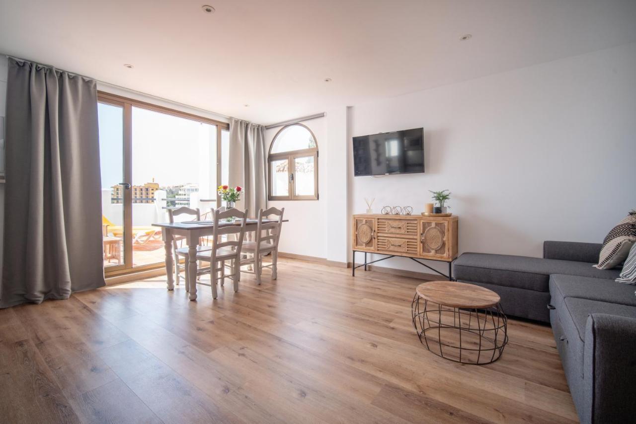 Freshly Renovated, Modern Penthouse Pueblo Evita! Benalmádena Exterior photo
